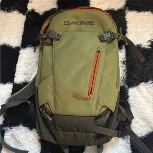 Dakine Heli Backpack